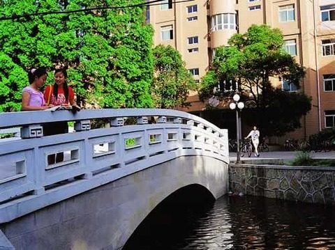 华东理工大学