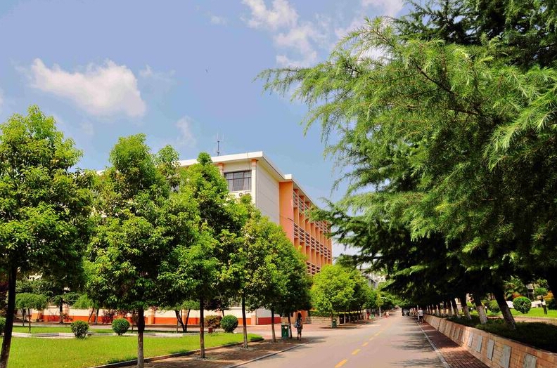 南阳师范学院